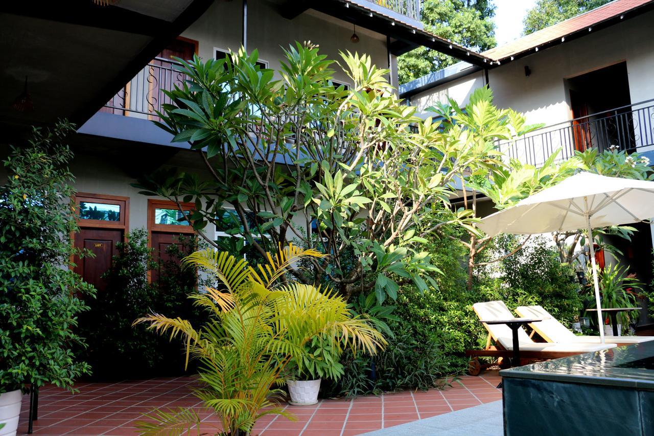 Corner9 Bassac Boutique Hotel Phnom Penh Exterior foto