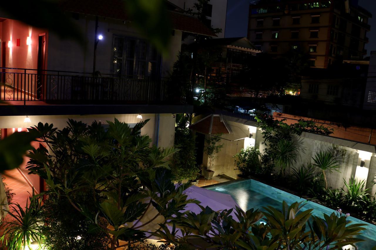 Corner9 Bassac Boutique Hotel Phnom Penh Exterior foto